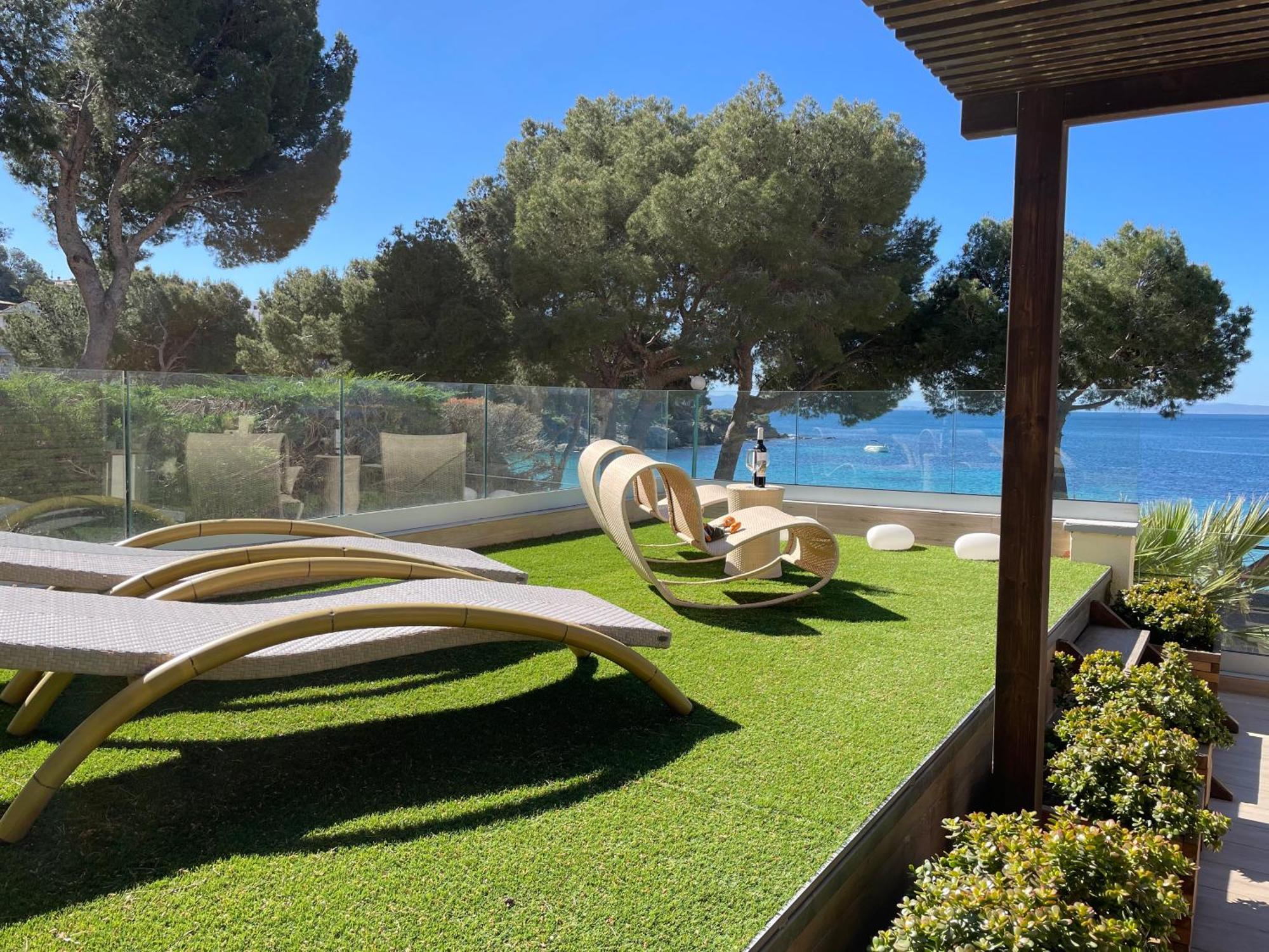 New Madrague Sun Apartment Roses Bagian luar foto