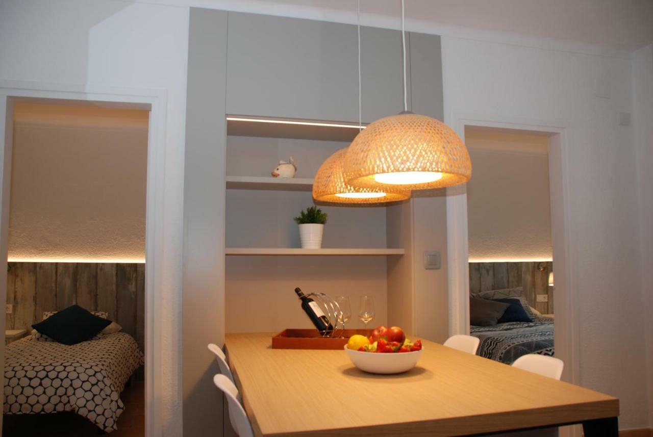 New Madrague Sun Apartment Roses Bagian luar foto